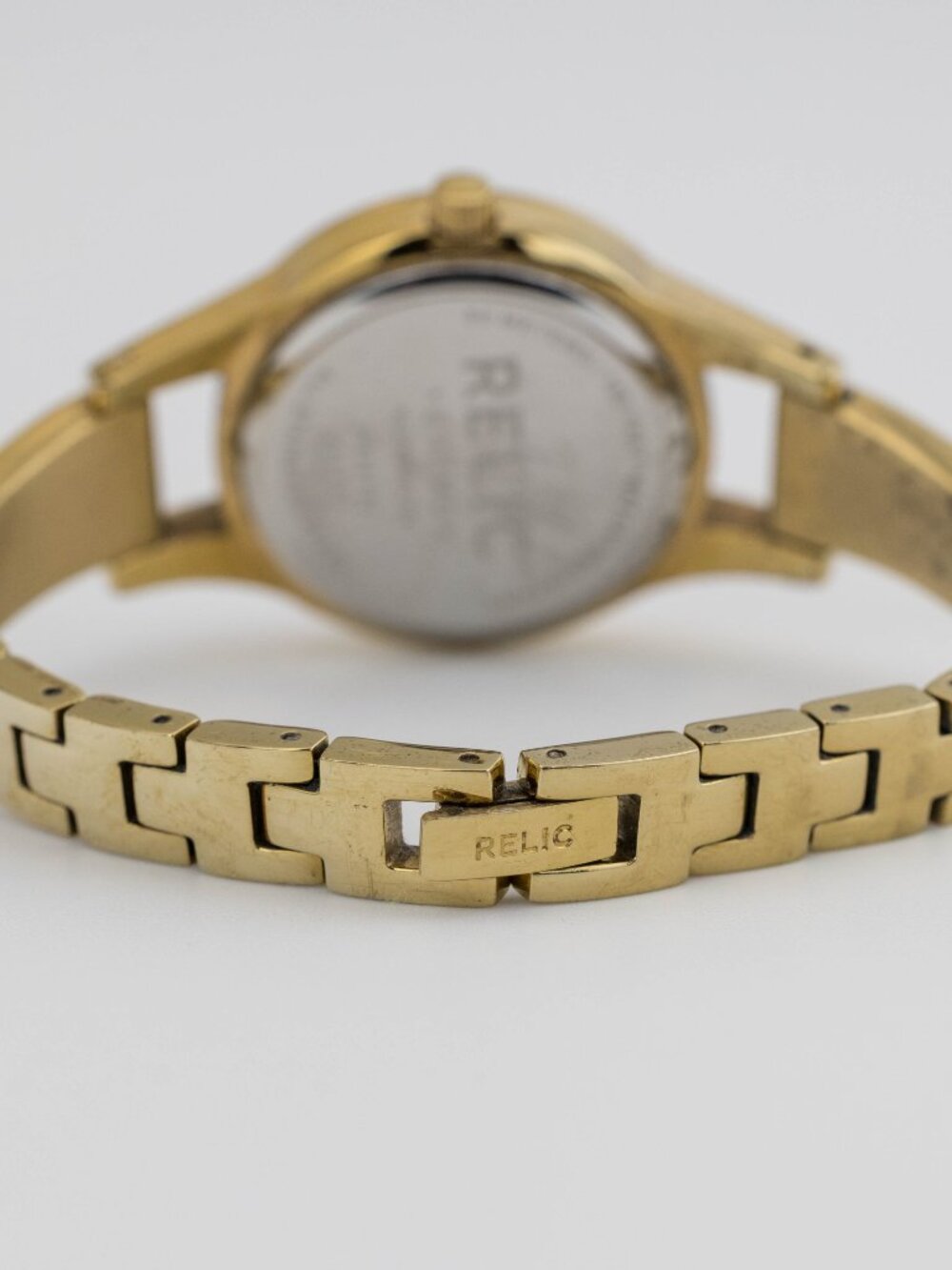 Relic ZR34162 Three-Hand Quartz Analog Women's Watch New Battery - Picture 4 of 9